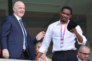 Samuel Eto’o Minta Federasi Sepak Bola  Afrika Dukung Gianni Infantino