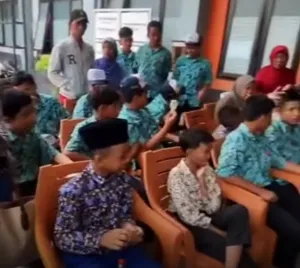 Usai Santap MBG, Puluhan Siswa SMPN 1 Kabuh Jombang Alami Mual hingga Diare