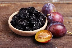 Gambar untuk rubrik rona dengan judul: Ternyata, Buah Plum Mampu Melindungi Kepadatan Tulang Anda, Ikuti Saran Ahli Nutrisi Ini!