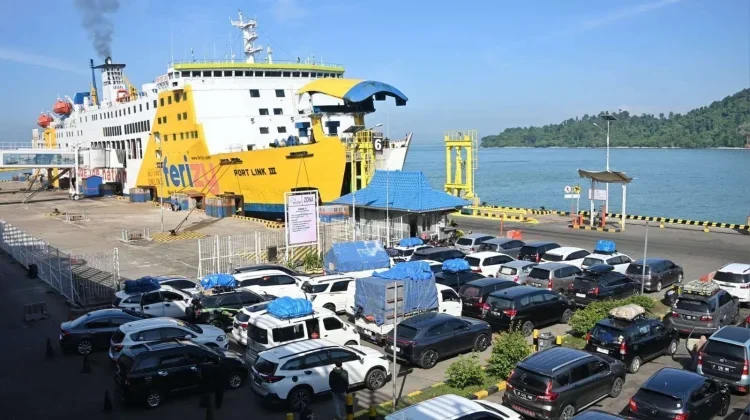 KSOP: Penyeberangan Bakauheni-Merak Tetap Normal saat Ana...