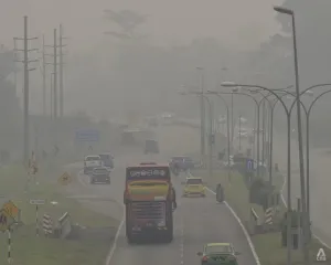 Kualitas Udara Sarawak Tembus Level 'Berbahaya' Akibat Kabut Asap, Malaysia Deklarasikan Keadaan Darurat
