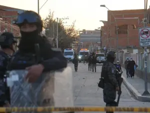 Ledakan Besar Terjadi di Barak Militer Bolivia, 10 Orang Tewas