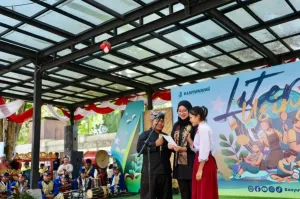 Melestarikan Bahasa Osing Lewat Festival Literasi di Banyuwangi
