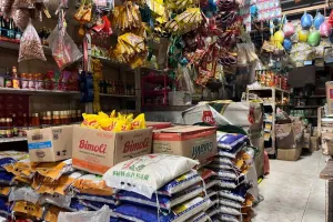Perkuat Stabilisasi Harga Pangan, Perum Bulog Singkawang Salurkan Beras dan MinyaKita ke Pasar dan Ritel
