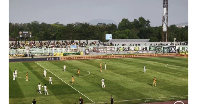 Persebaya Surabaya Curi Poin di Kandang Bhayangkara, Taha...