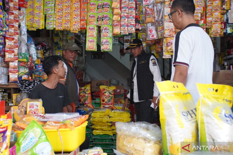 Warga Jambi Tak Perlu Cemas! Bulog Pastikan Stok Pangan A...