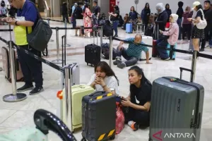 Bandara Soetta Ditutup, 33 Penerbangan Terdampak Abu Vulkanik Anak Krakatau