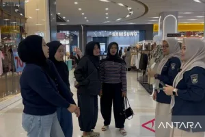 Biar Tak Mudah Tertipu Saat Belanja, Disperindag Sumbar Edukasi Konsumen di Mall