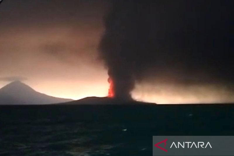 BNPB: Tiga Kabupaten di Lampung dan Banten Terdampak Erupsi Anak Krakatau