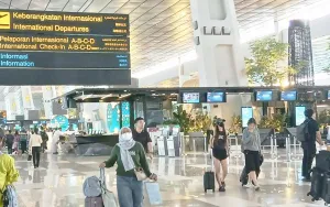 Dampak Erupsi Gunung Anak Krakatau, Penutupan Bandara Soetta Diperpanjang Hingga Malam Ini