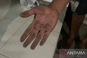 Gunung Anak Krakatau Erupsi, Abu Vulkanik Sampai Banten! Mata Warga Mulai Perih