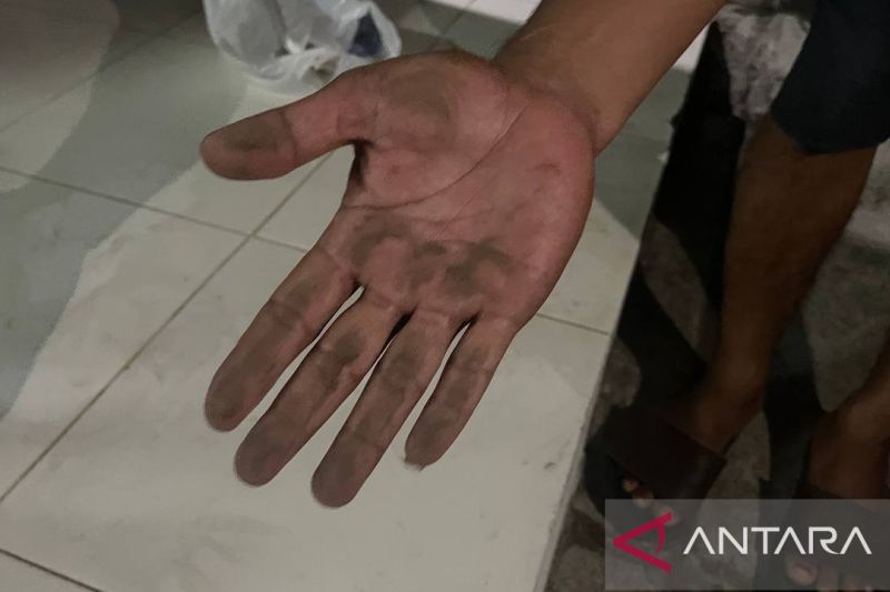 Gunung Anak Krakatau Erupsi, Abu Vulkanik Sampai Banten! Mata Warga Mulai Perih