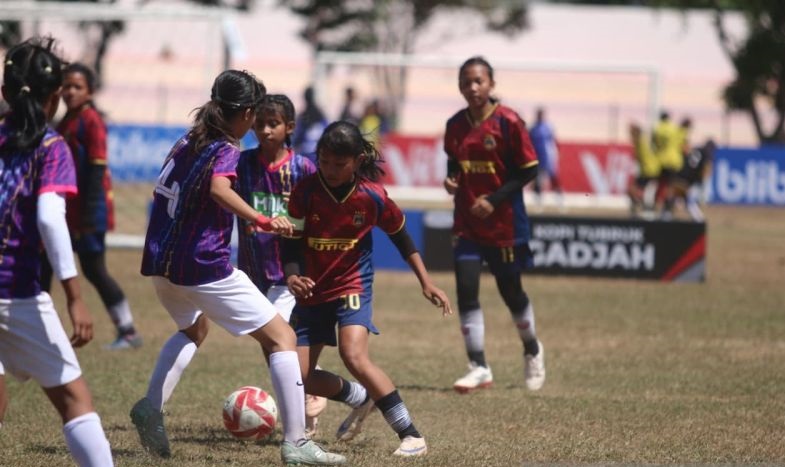 Sepak Bola Putri Makin Bergeliat! 1.091 Siswi Ramaikan MLSC Seri 1 di Semarang