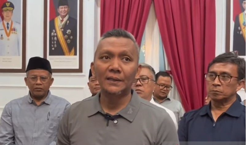 Abu Vulkanik Terdeteksi di Bogor, PJJ Diberlakukan Dua Hari