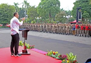 Aduan Lewat TikTok, Wali Kota Eri Bongkar Pungli Rekrutmen Pegawai Pemkot Surabaya