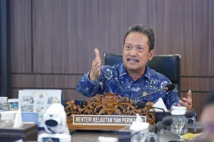Anak Krakatau Erupsi! KKP Larang Nelayan Dekat 3 KM, Ini Alasannya