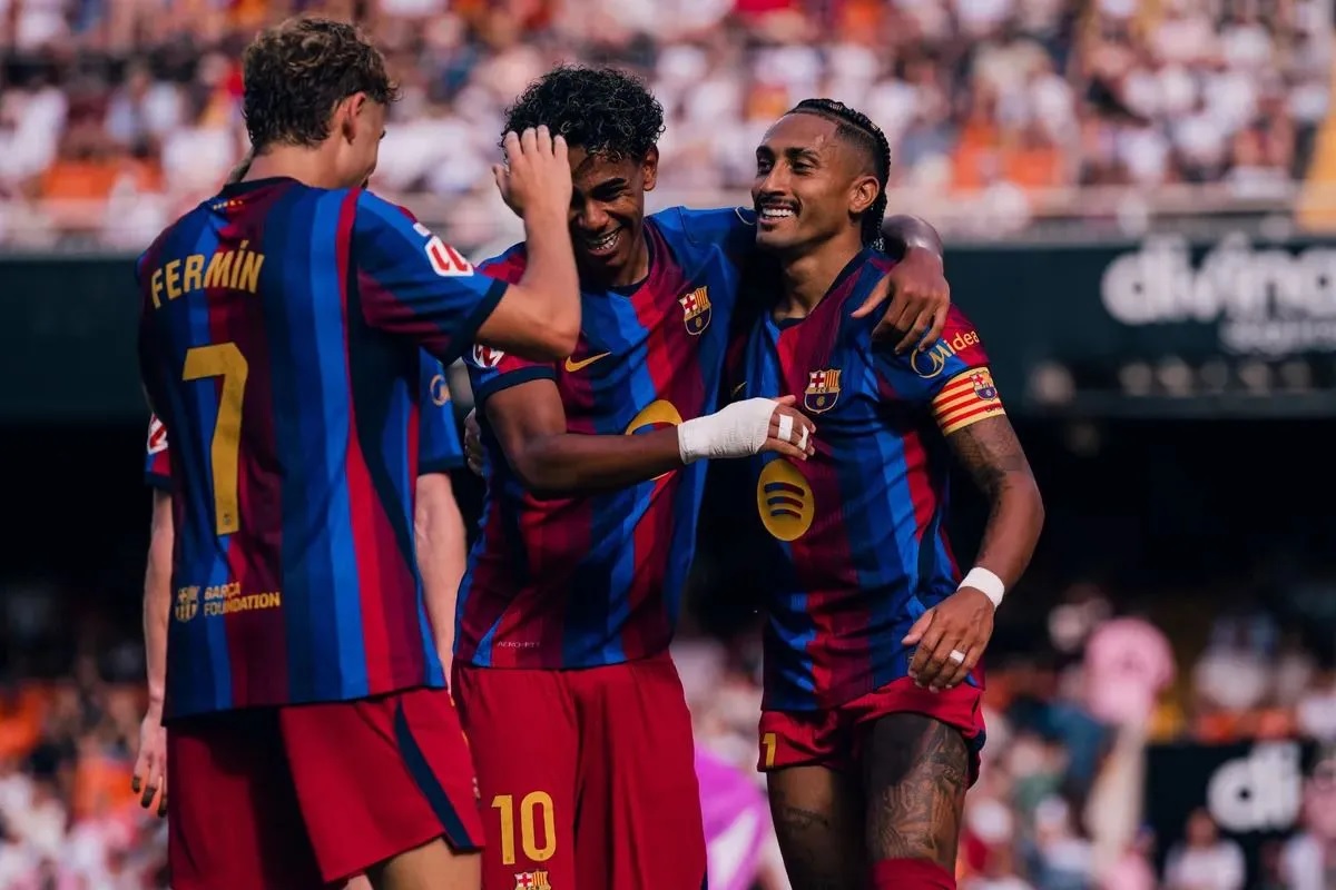 Barcelona Hancurkan Valencia 5-0, Lamine Yamal Cetak Brace di Mestalla