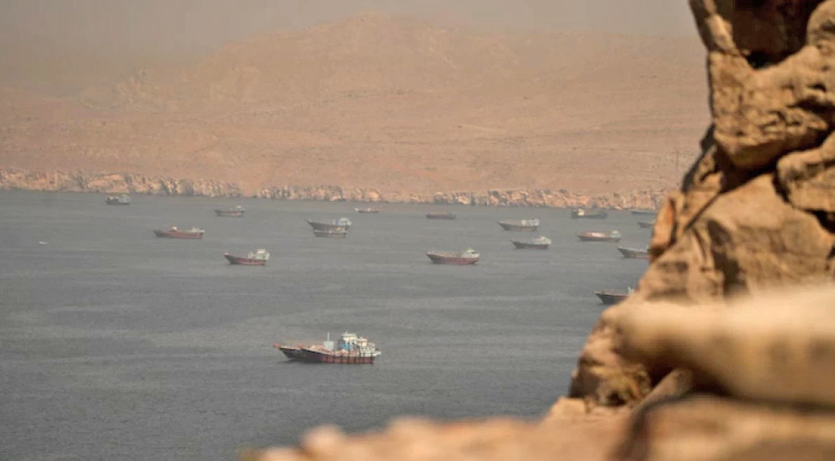 Bukan Cuma Hormuz, Ini Zona Terlarang Maritim Baru yang S...