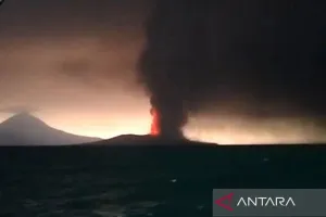 Gunung Api Erupsi Bersamaan, Pemerintah Didesak Perkuat Sistem Mitigasi Bencana Nasional