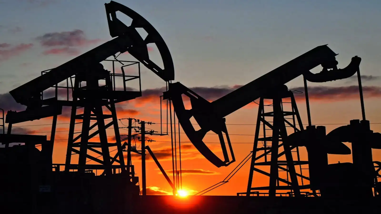 OPEC+ Pilih Tahan Output Minyak Ketimbang Banjiri Pasar