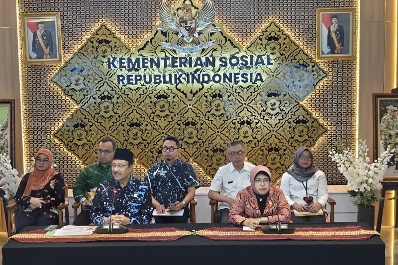 Anggota DPR Masuk Desil 4 di DTSEN, Mensos: Belum Pernah ...