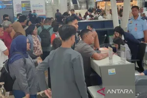 Bandara Kualanamu Beroperasi Normal, meski 49 Penerbangan Dibatalkan akibat Abu vulkanik Gunung Anak Krakatau