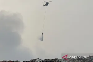 Bupati Bogor: Helikopter Dikerahkan untuk Padamkan Kebakaran TPA Galuga