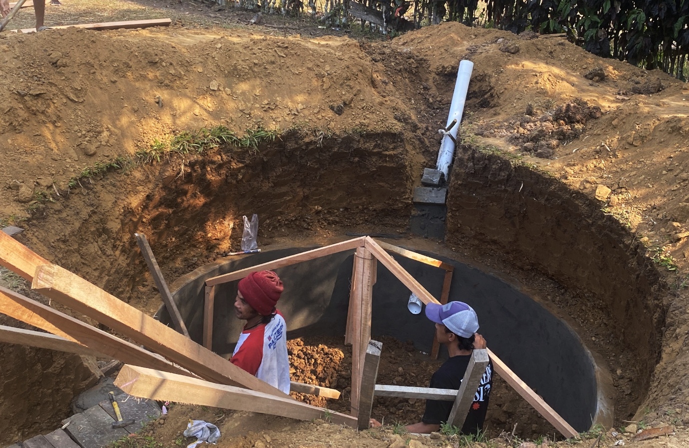 ITS Ubah Limbah Peternakan dan Pertanian di Papua Barat Jadi Energi 