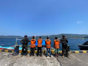 KKP Tangkap Kapal Filipina dan Bongkar 25 Rumpon Ilegal di Maluku Utara