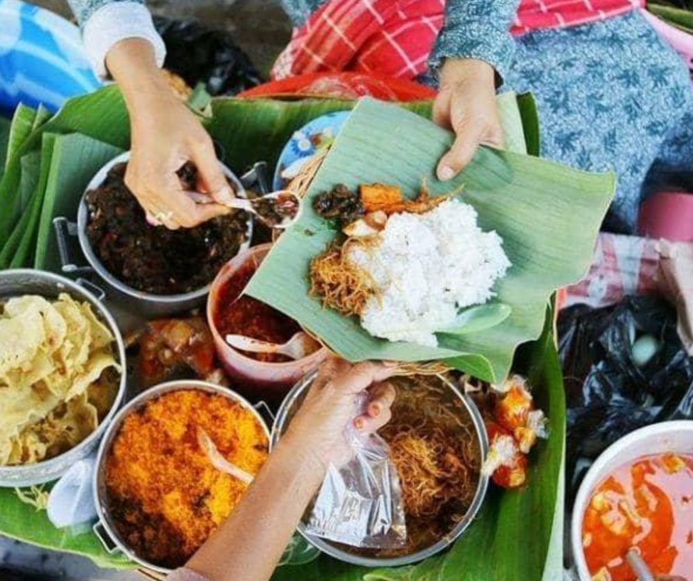 Kuliner Khas Madura: Nasi Serpang Bangkalan, Apa Bedanya ...