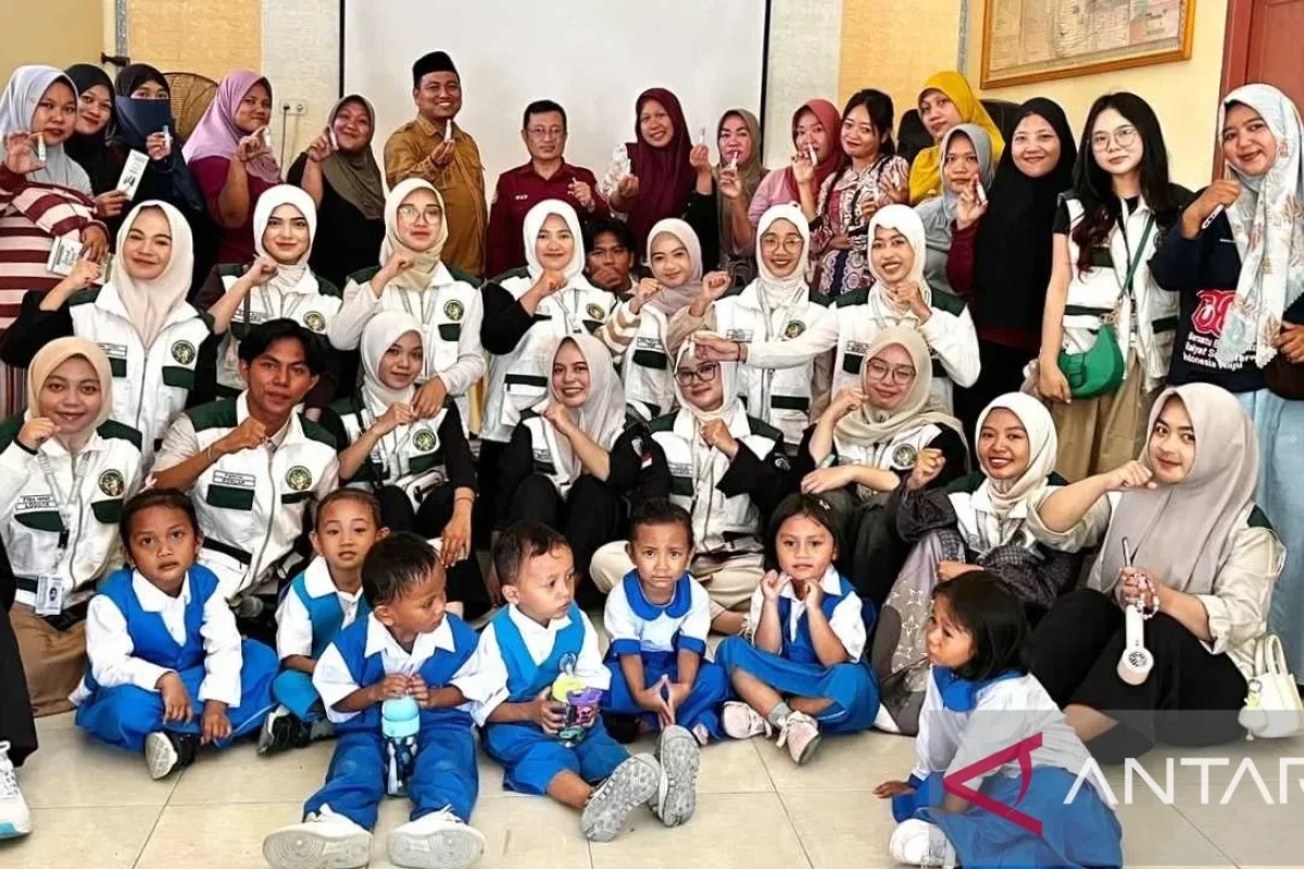 Manfaatkan Potensi Lokal, Mahasiswa KKN UNG Olah Jeruk Jadi Aroma Terapi untuk Ibu Hamil