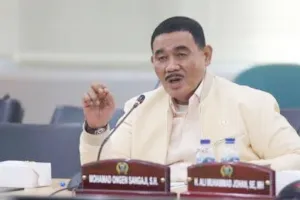 Menakutkan, Sopir Jaklingko Semakin Ugal-ugalan