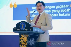 Menko Yusril Tegaskan Dirinya Bukan Penulis Buku "Islam ala Prabowo"