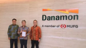 Pembiayaan Otomotif Tumbuh 44 Persen di Tengah Kontraksi Pasar, Danamon Raih Penghargaan The Asian Banker