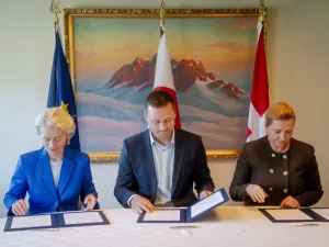 UE Guyur Greenland Investasi 200 Juta Euro demi Kemitraan Arktik