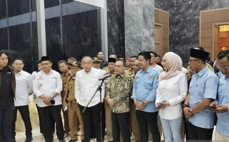 36 Ribu Kades Minta Masa Jabatan Diperpanjang, DPR Siap Bahas dengan Pemerintah