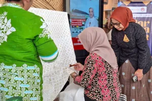 Dekranasda Sleman Dorong Alumni Batik Preneur Tembus Industri Kreatif