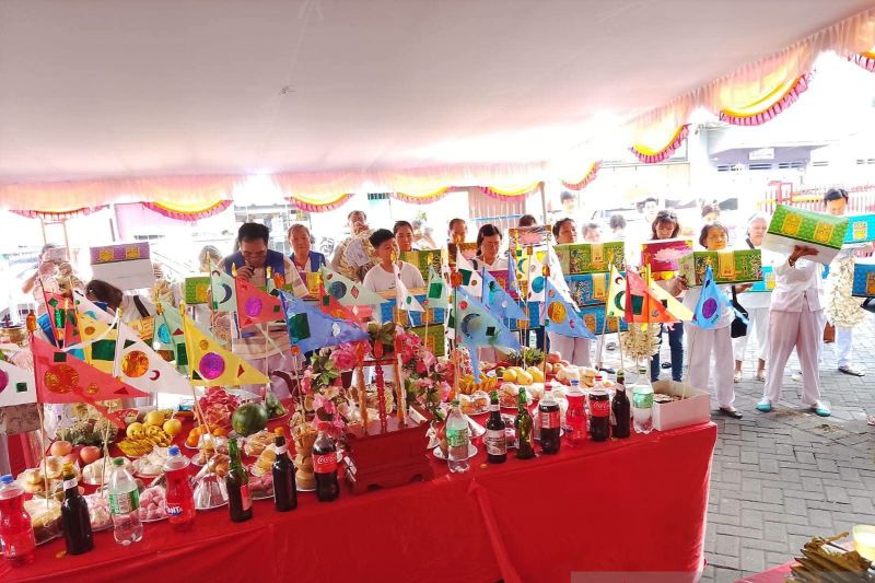 Kemenag Sebut Tradisi Konghucu Ming Qi Penghormatan Leluhur dan Jadi Tanggung Jawab ke Generasi Muda