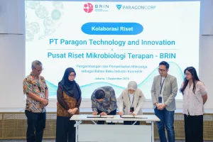 ParagonCorp dan BRIN Kolaborasi Riset Mikroalga Lokal untuk Bahan Baku Kosmetik