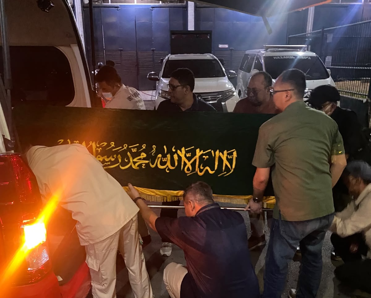 Pengamat Politik Unair Surabaya, Airlangga Pribadi Meninggal Dunia di Jakarta