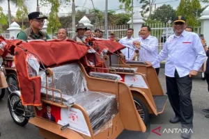 Bukan Becak Biasa! 220 Becak Listrik Bantuan Prabowo Disalurkan di Tasikmalaya