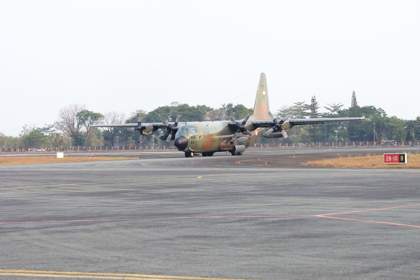 Hercules TNI AU Bawa Kekuatan Baru dari Kemhan, Karhutla Kalsel Kian Diperkuat.