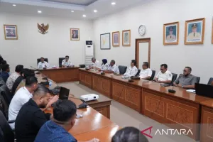 Kebakaran Hutan Tak Kunjung Padam, Pemprov Kalbar Minta Perusahaan Sawit Turut Tangani Karhutla
