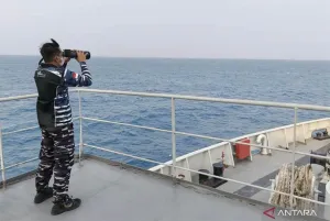 Pencarian 8 Orang Hilang Selat Sunda Terus Dilanjutkan Basarnas