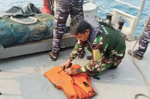 TNI AL Temukan "Life Jacket" di Selat Sunda, Masih Identifikasi dan Belum Dipastikan Milik Rombongan Jurnalis