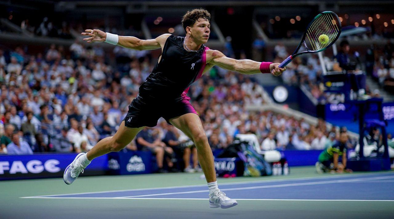 US Open: Shelton Singkirkan Tiafoe, Tantang Zverev di Final 