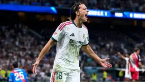 Carreras Tunjukkan Kualitas, Siap Ganggu Posisi Cucurella di Real Madrid