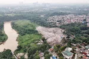 Cegah Kebakaran dan Longsor, Pemkot Tangsel Lakukan Pengurukan Timbunan Sampah TPA Cipeucang 