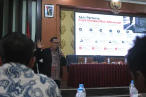 KPK Ungkap Dampak Biaya Politik Tinggi: Picu Ketergantungan Donatur hingga Risiko Korupsi.
