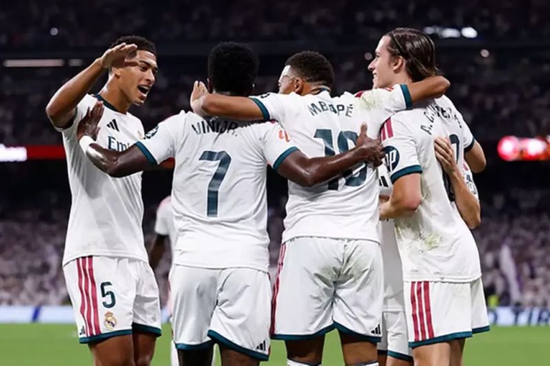 Real Madrid Menggila! Rayo Vallecano Dibungkam 4-1, Emil ...